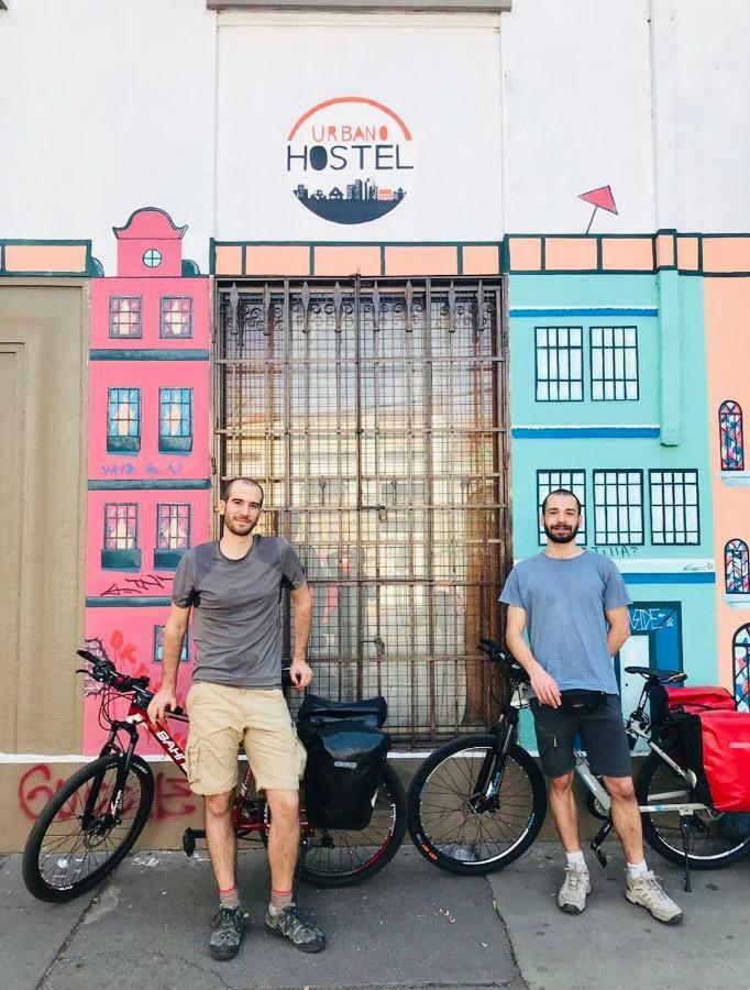 Urbano Hostel Santiago Exterior photo