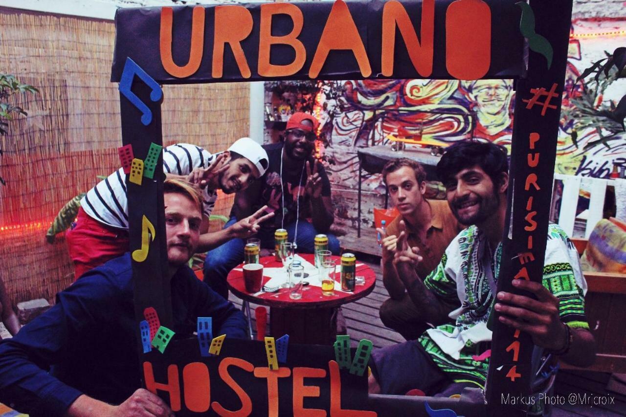 Urbano Hostel Santiago Exterior photo